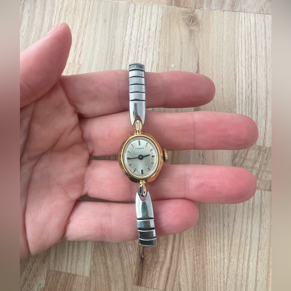 Vintage Timex ladies oval two toned mechanical winding dress watch
